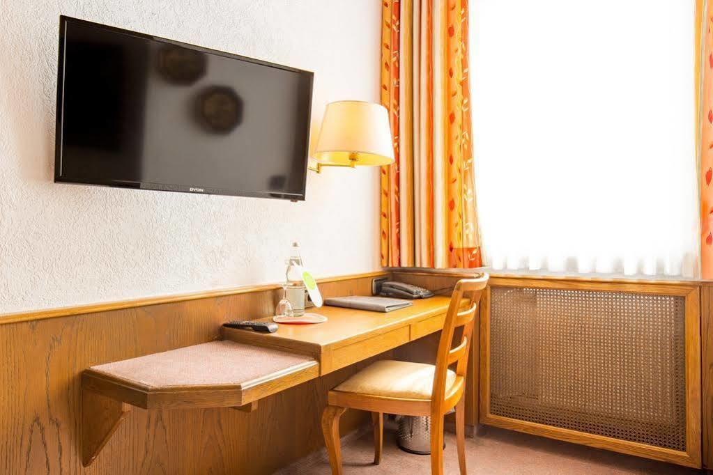 Kubler Stars Hotel Karlsruhe Eksteriør billede